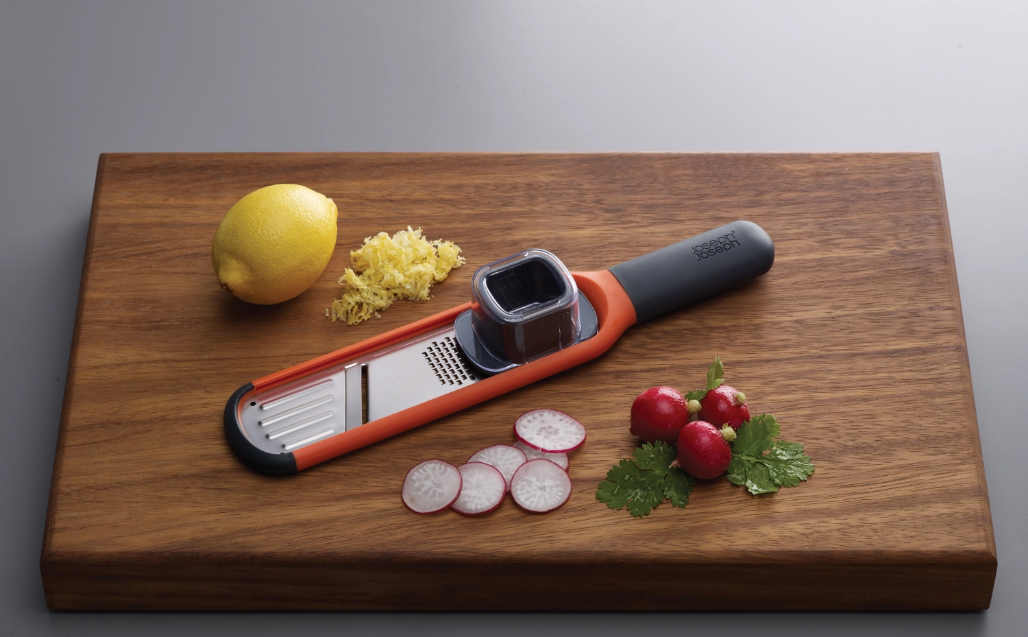 Joseph Joseph Handi-Grate 2-in-1 Mini Reibe4