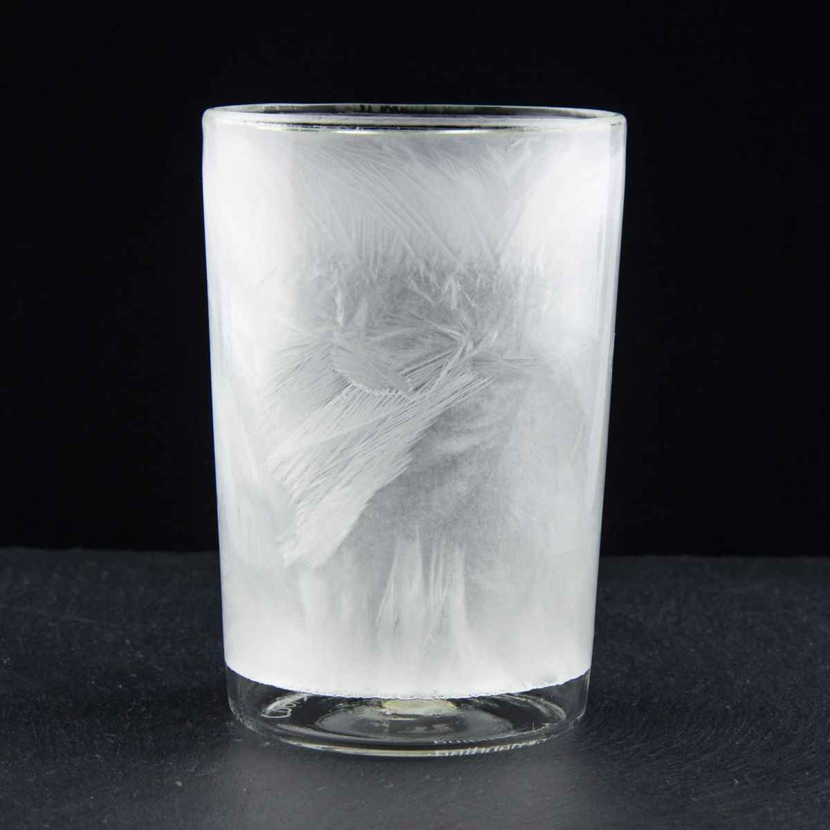 cooldowndrink-glas-280-ml-cocktailglas-zum-einfrieren_03