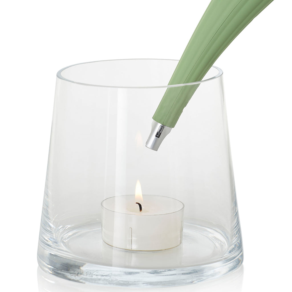 AdHoc Lichtbogen-Tischfeuerzeug mit USB-Ladekabel in diversen Farben